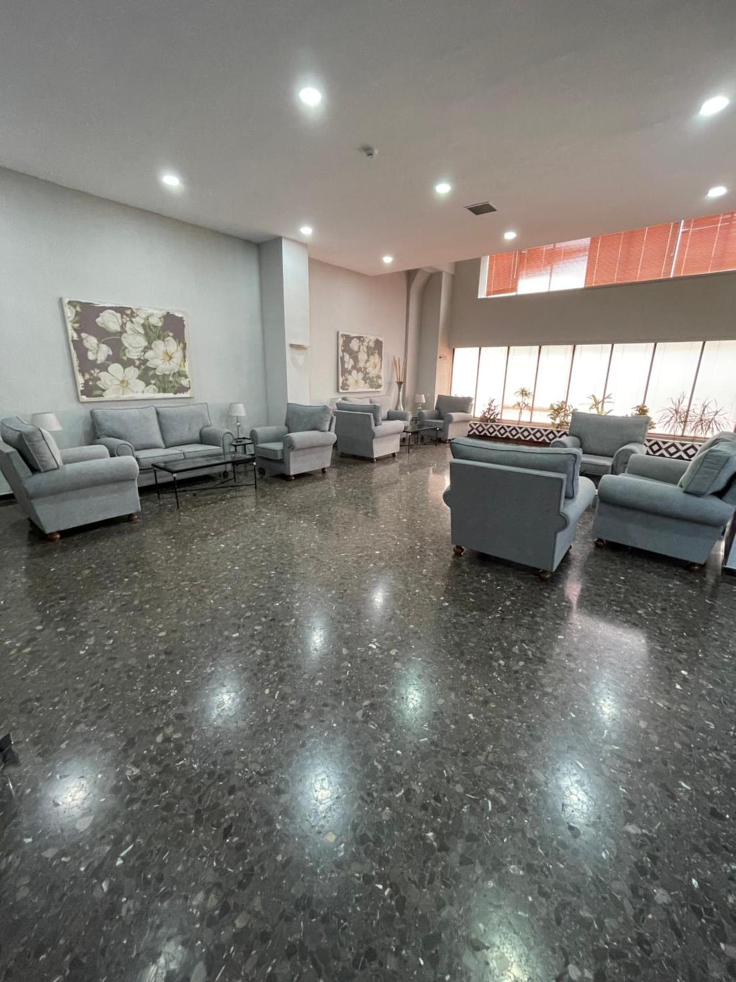 Resitur Luxury Suit 2 إشبيلية المظهر الخارجي الصورة